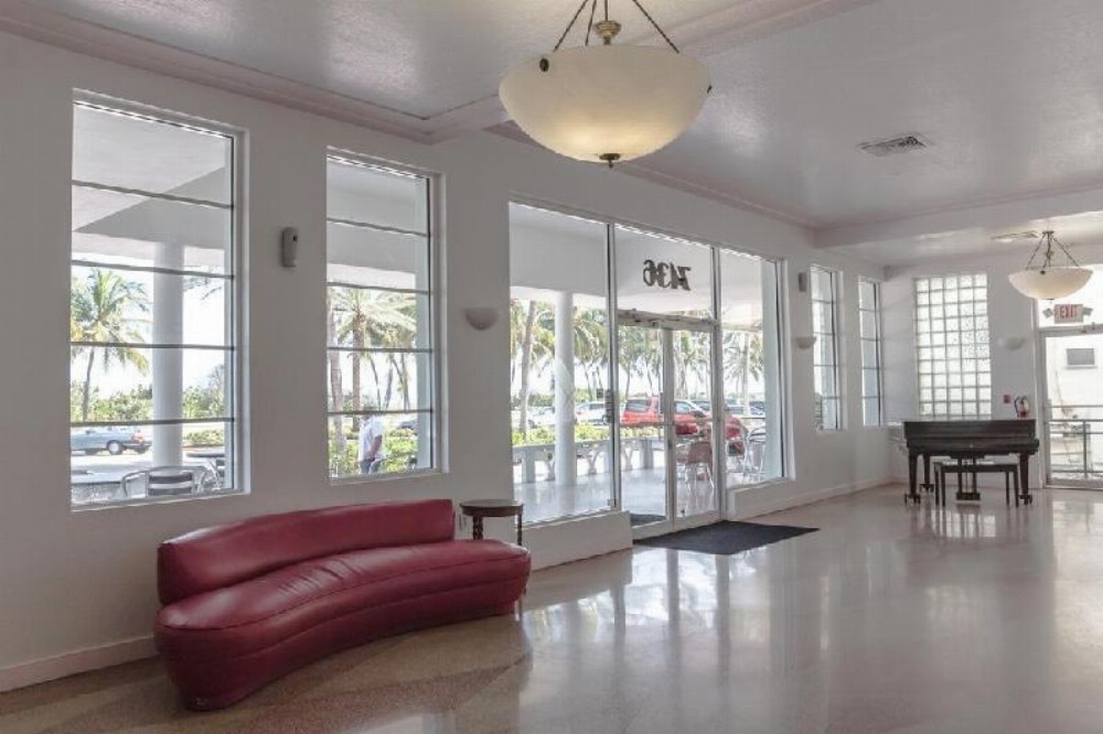 Ocean Surf Hotel
